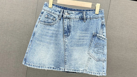 
				Alexander Wang				Clothes