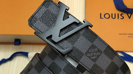 
				Louis Vuitton				Belt